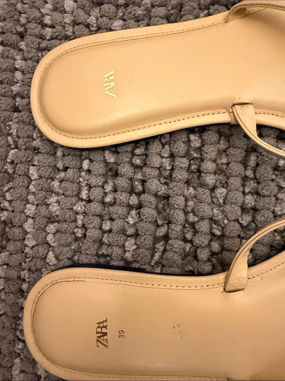 Zara Yellow Square-Toe Slide Sandals - Picture 2 of 7